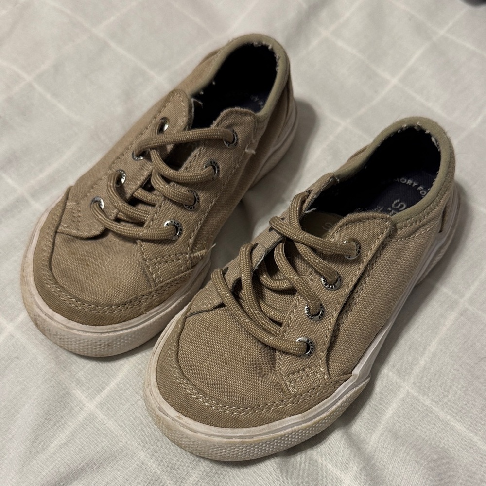 Sperry Kids Beige Canvas Sneakers